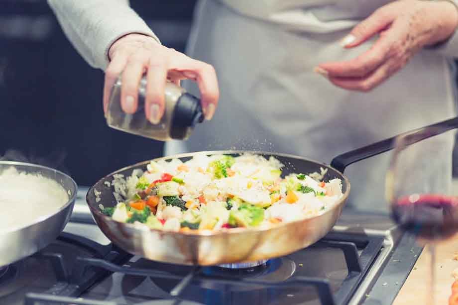Có chế độ chăm sóc dinh dưỡng điều độ sẽ sớm giúp phụ nữ có thai dễ hơn