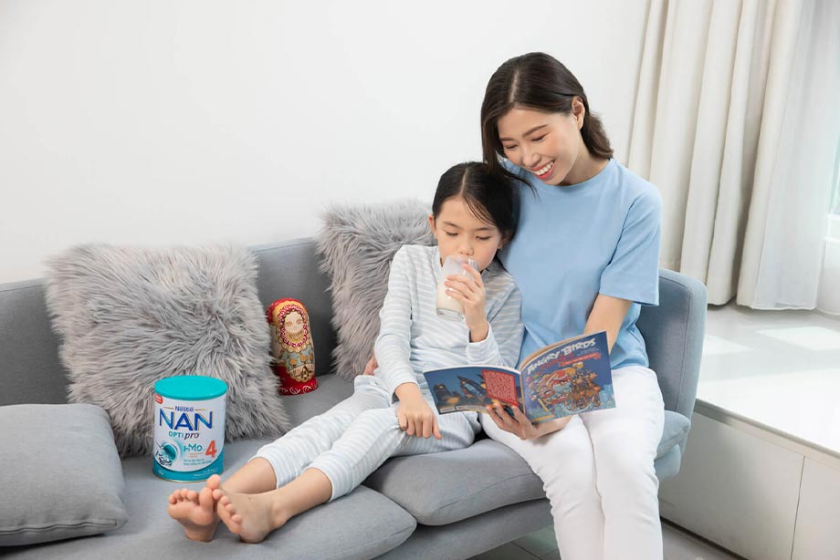 Đạm Optipro có hàm lượng đạm chia nhỏ vừa đủ, dễ tiêu hóa và hấp thu, giúp bé phát triển khỏe mạnh