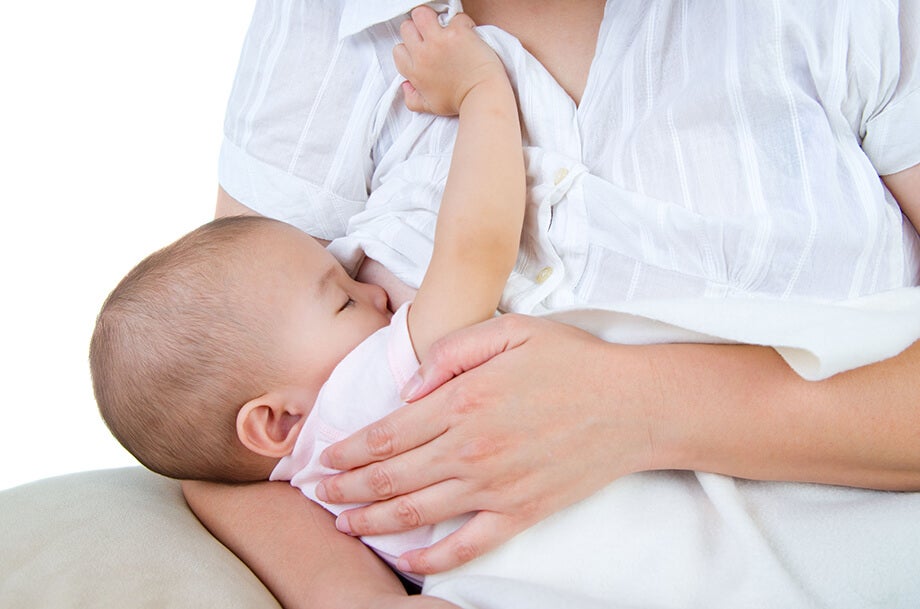 Lượng sữa cho bé ở mỗi giai đoạn với liều lượng khác nhau