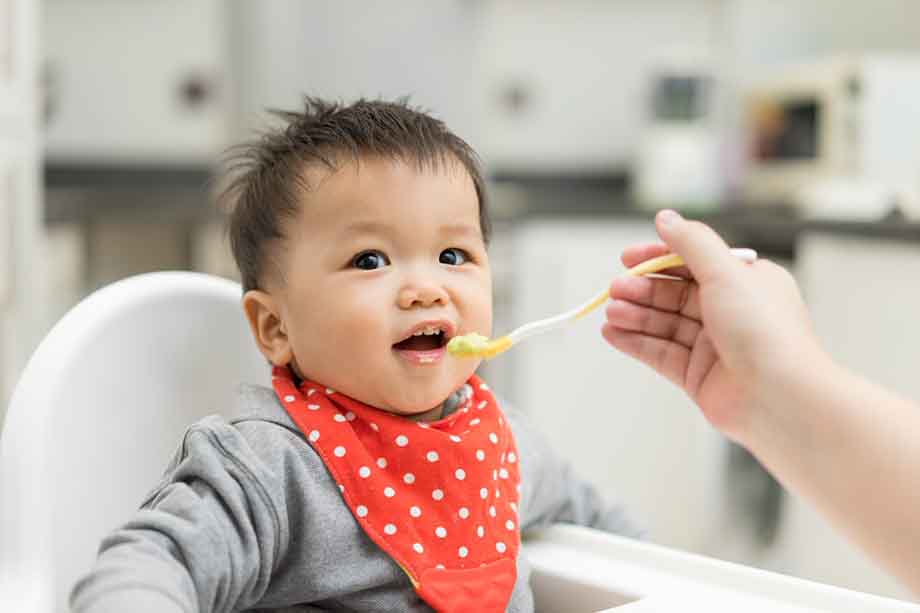 Bổ sung thực phẩm tăng sức đề kháng để phòng bệnh hô hấp cho trẻ