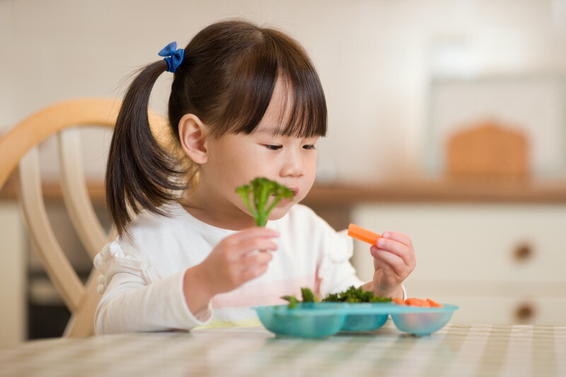 Bổ sung sắt cho bé giúp tăng cường hệ miễn dịch và ngăn ngừa thiếu máu.