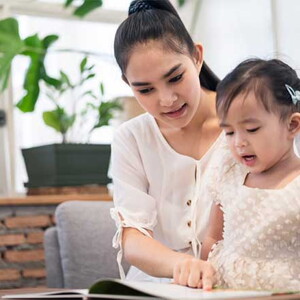 7 mẹo giúp nuôi dưỡng thói quen đọc sách cho bé