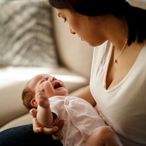 Những điều cần làm tránh trầm cảm sau sinh Những điều cần làm tránh trầm cảm sau sinh