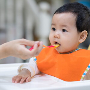 Mẹ nên chọn thực phẩm tăng sức đề kháng cho trẻ có nguồn gốc hữu cơ Mẹ nên chọn thực phẩm tăng sức đề kháng cho trẻ có nguồn gốc hữu cơ