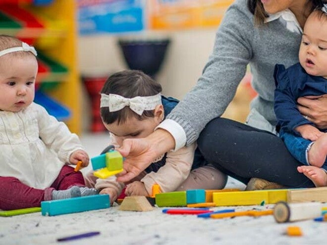 Gợi ý chăm sóc trẻ và dạy con ngoan Gợi ý chăm sóc trẻ và dạy con ngoan