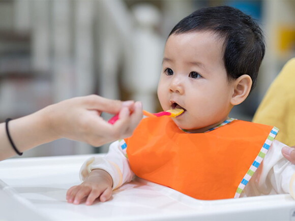 Mẹ nên chọn thực phẩm tăng sức đề kháng cho trẻ có nguồn gốc hữu cơ