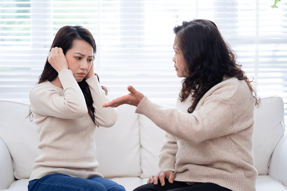 "Choáng ngợp" với những lời khuyên chăm con "không cần thiết" "Choáng ngợp" với những lời khuyên chăm con "không cần thiết" - article